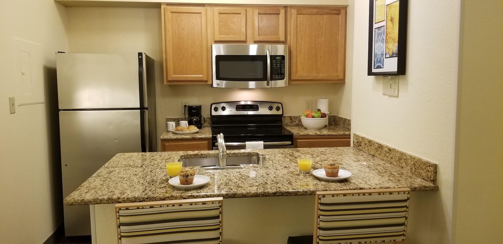 Sonesta Simply Suites Memphis East Poplar Pike Esterno foto