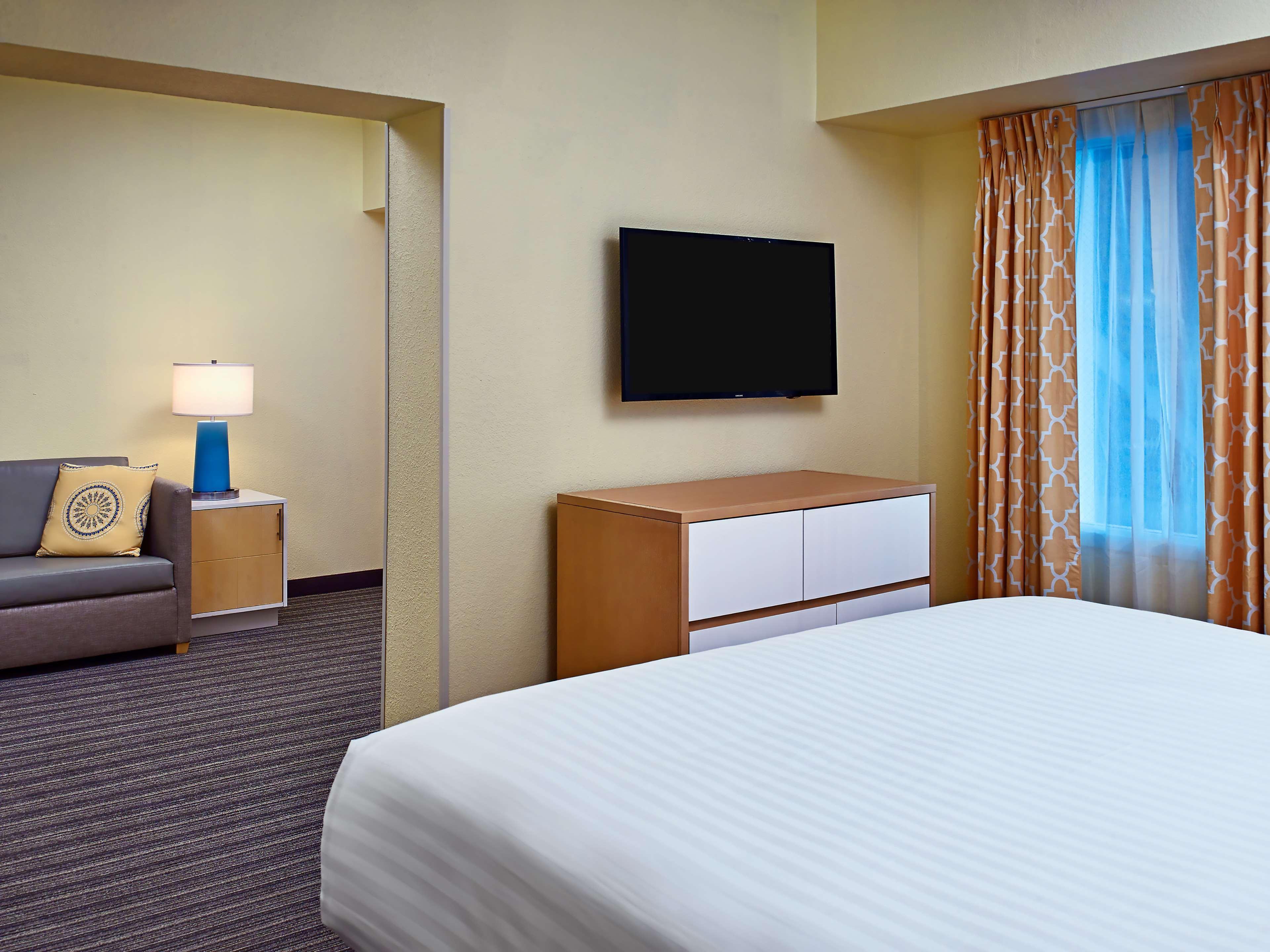 Sonesta Simply Suites Memphis East Poplar Pike Esterno foto
