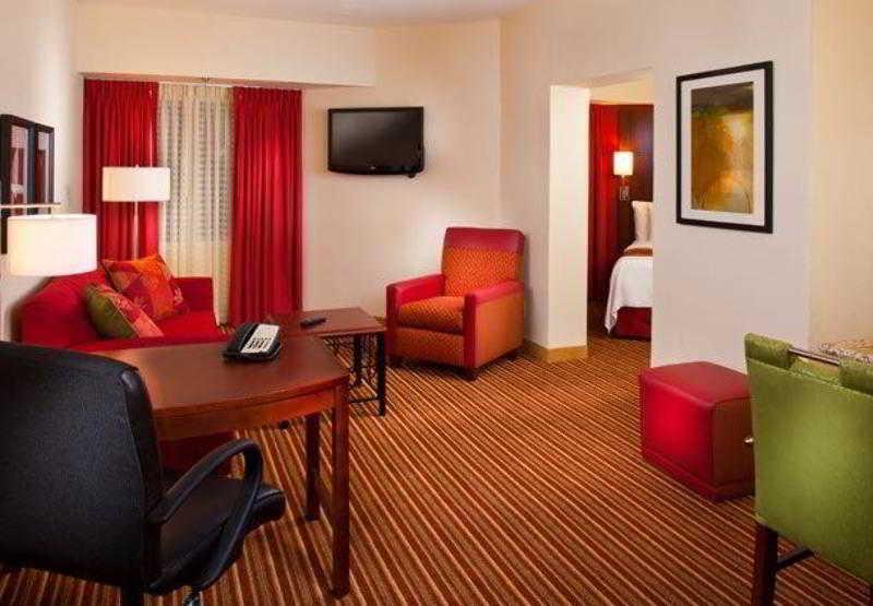 Sonesta Simply Suites Memphis East Poplar Pike Esterno foto