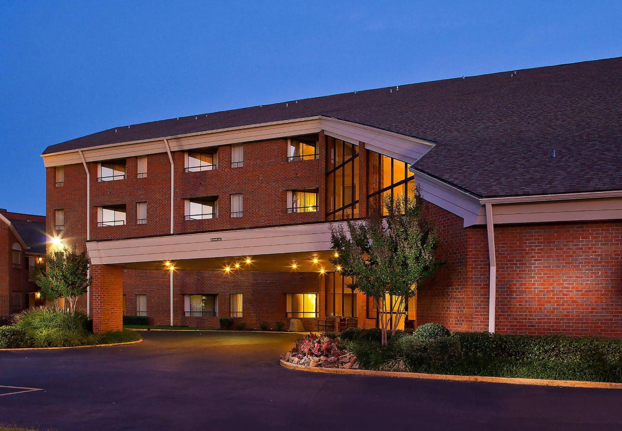 Sonesta Simply Suites Memphis East Poplar Pike Esterno foto