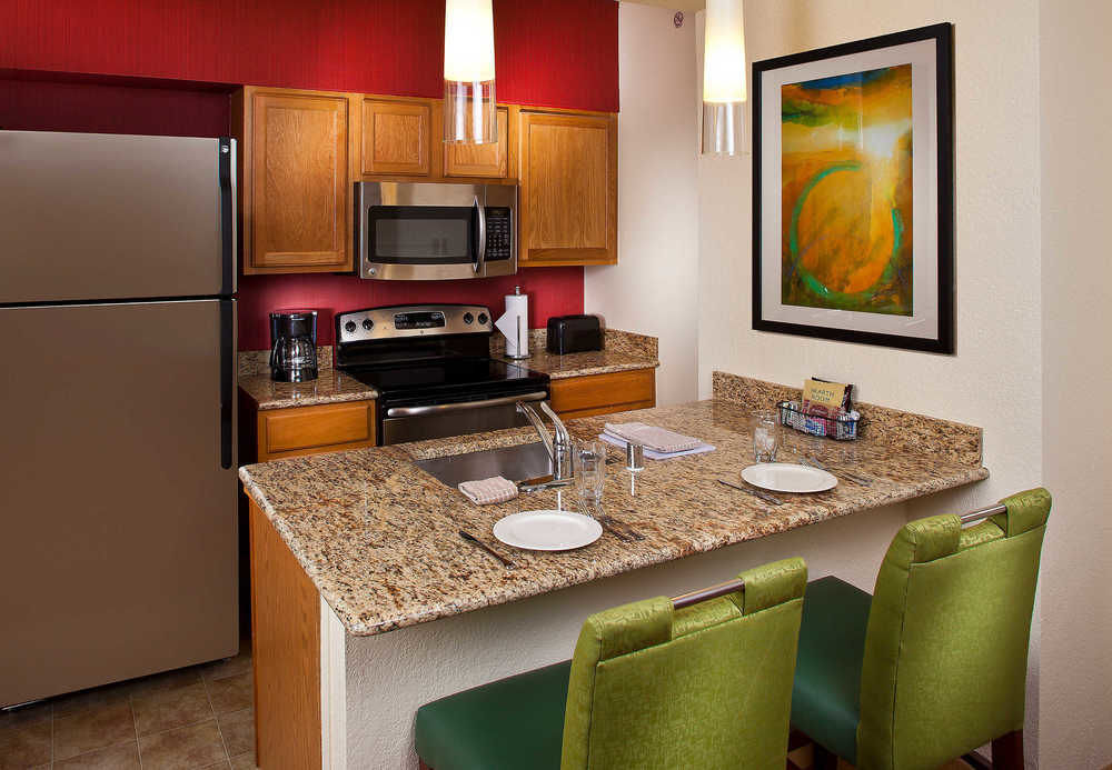 Sonesta Simply Suites Memphis East Poplar Pike Esterno foto